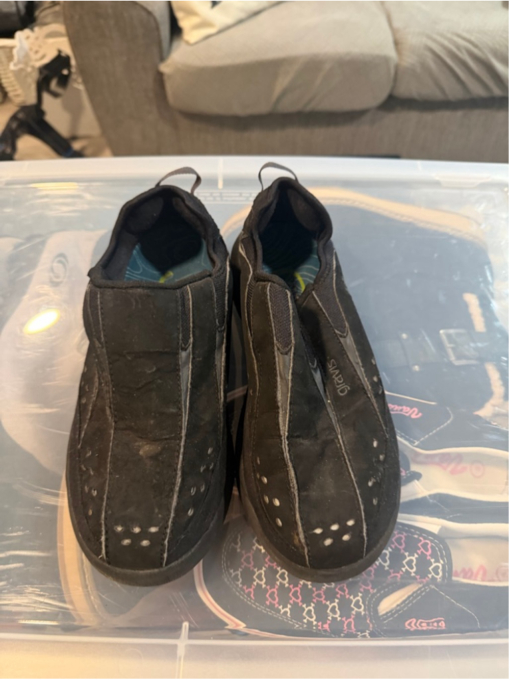 Women's Gravis Black Slip-On Flats Size 7